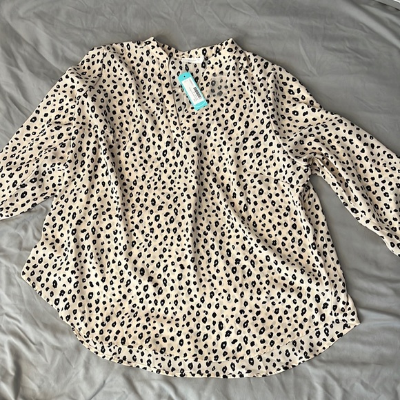 Lush Tops - Lush (Stitch Fix) Warren Split Neck Blouse, size 2X